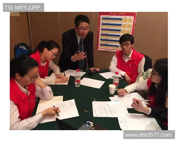 武汉足球队与杭州足球队赛后复盘：力量对决与战术分析的深度剖析