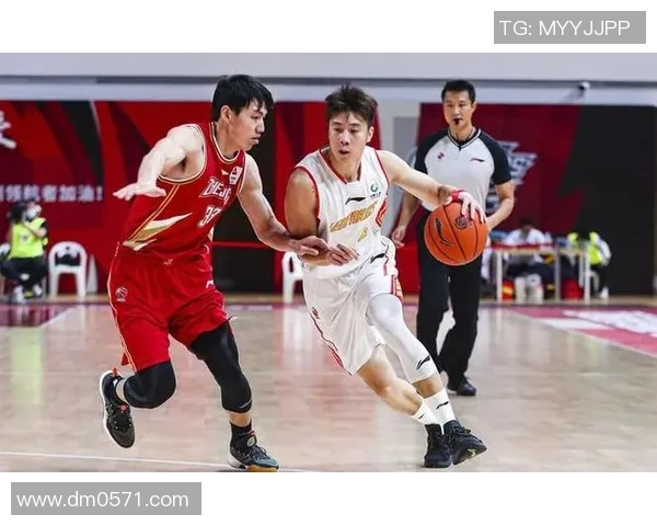 深圳网球队以74分领跑挑战赛积分榜展现强劲实力